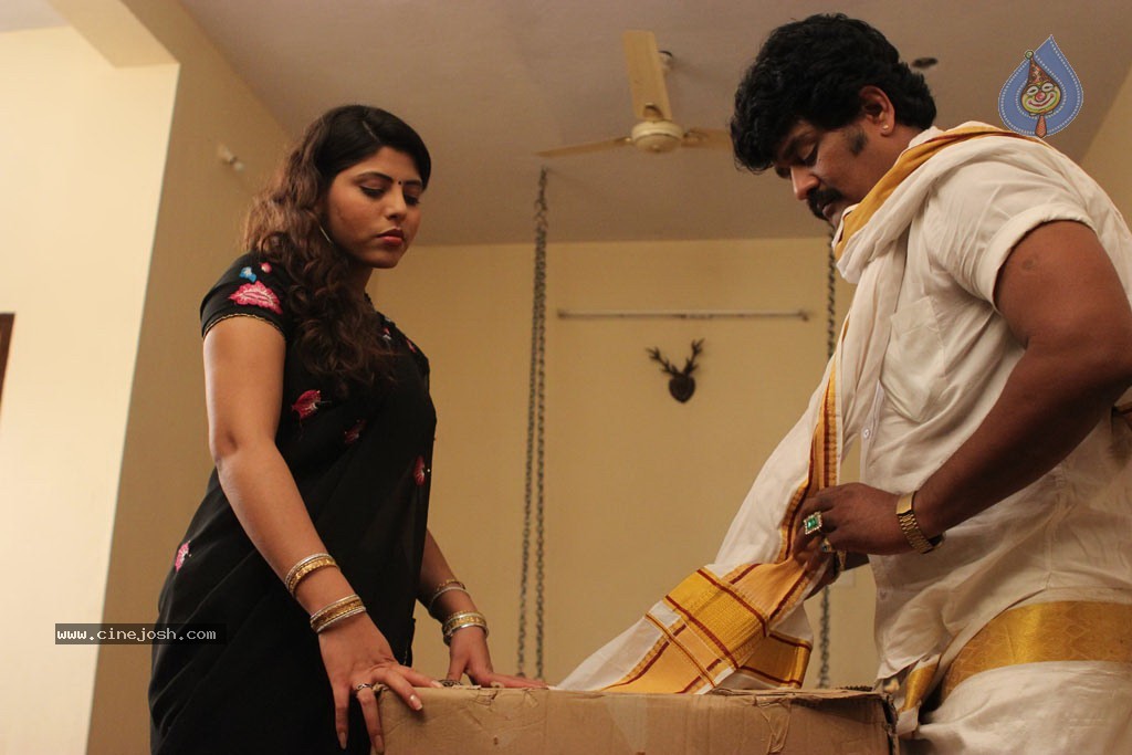 Kiliyanthattu Thoothukudi 2 Tamil Movie Spicy Stills - 27 / 58 photos