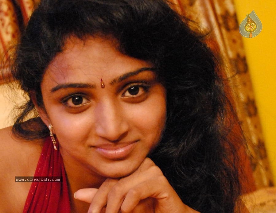 Kousalya Aunty New Stills and Walls - 43 / 52 photos