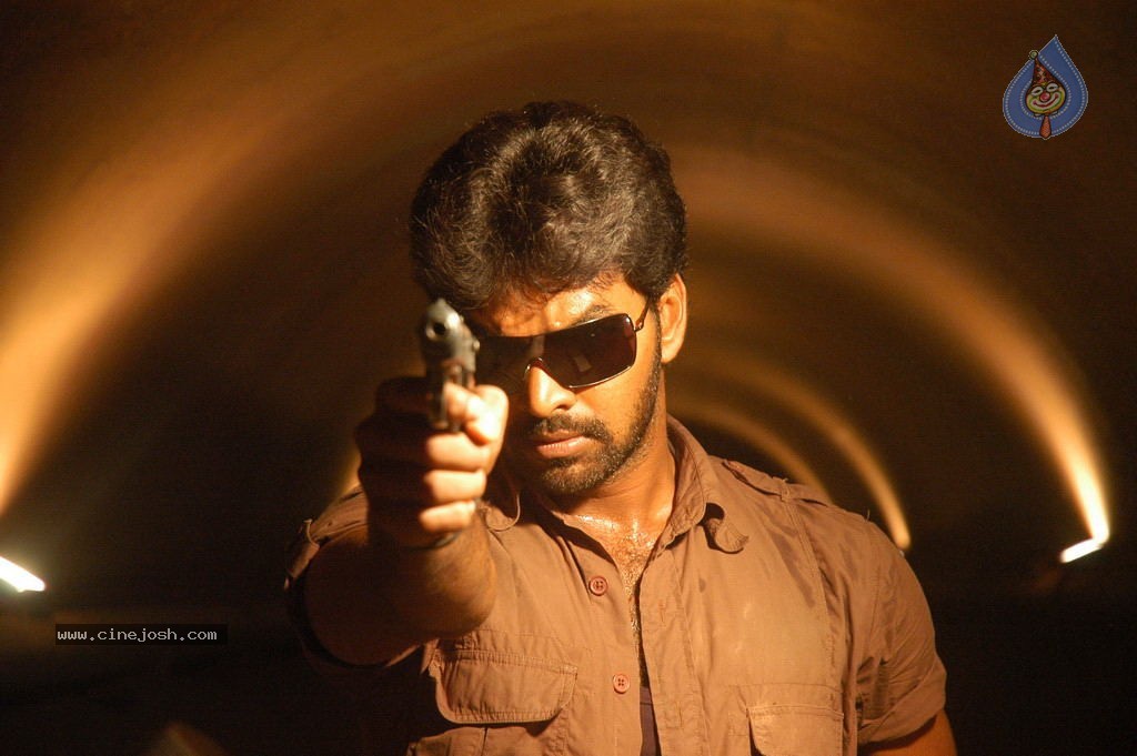 Live Movie Hot Stills - 119 / 132 photos