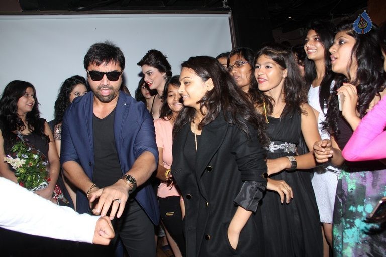 Love Day Star Cast Certificate Distribution Ceremony - 9 / 42 photos