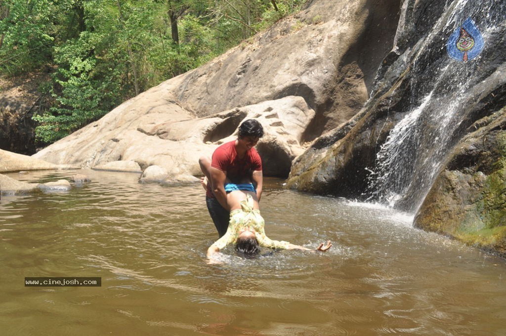 Marumugam Tamil Movie New Hot Stills - 2 / 38 photos