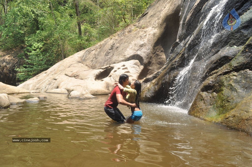 Marumugam Tamil Movie New Hot Stills - 3 / 38 photos