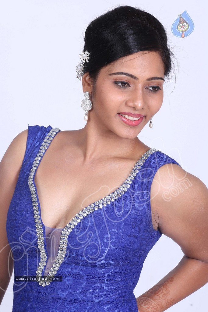 Mithraw Hot Stills - 9 / 88 photos