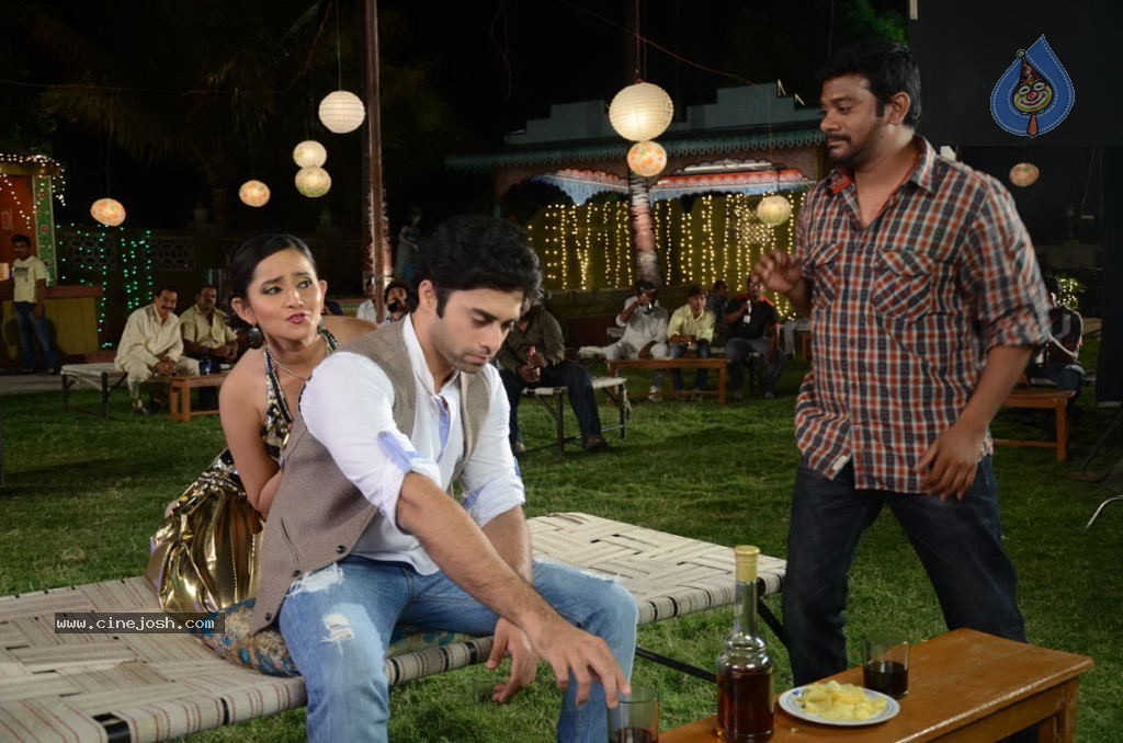 Mythri Movie Hot Stills - 64 / 105 photos