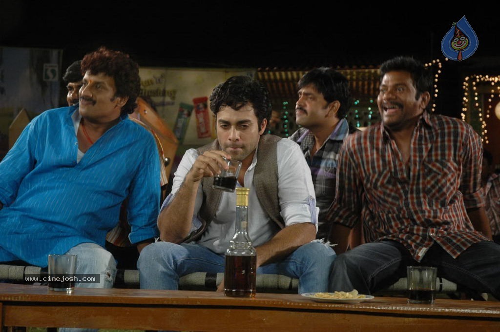 Mythri Movie Hot Stills - 86 / 105 photos