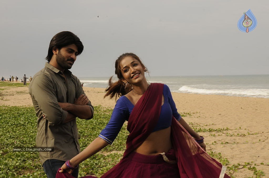 Naanthanda Tamil Movie Spicy Stills - 23 / 35 photos