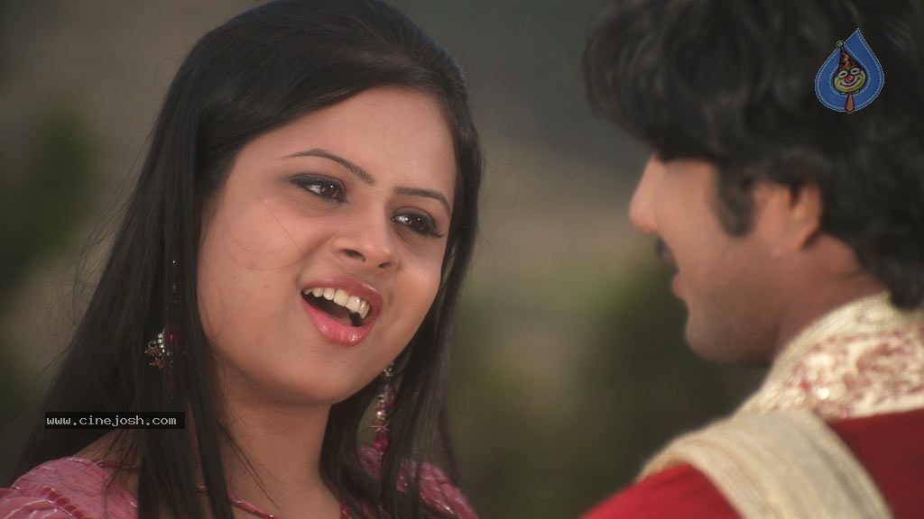 Naanum En Jamunavum Tamil Movie Hot Stills - 30 / 52 photos