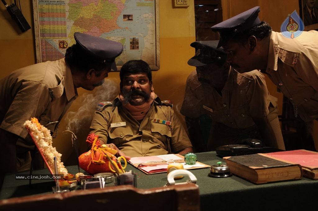 Nankam Pirai Tamil Movie Spicy Photos - 13 / 86 photos