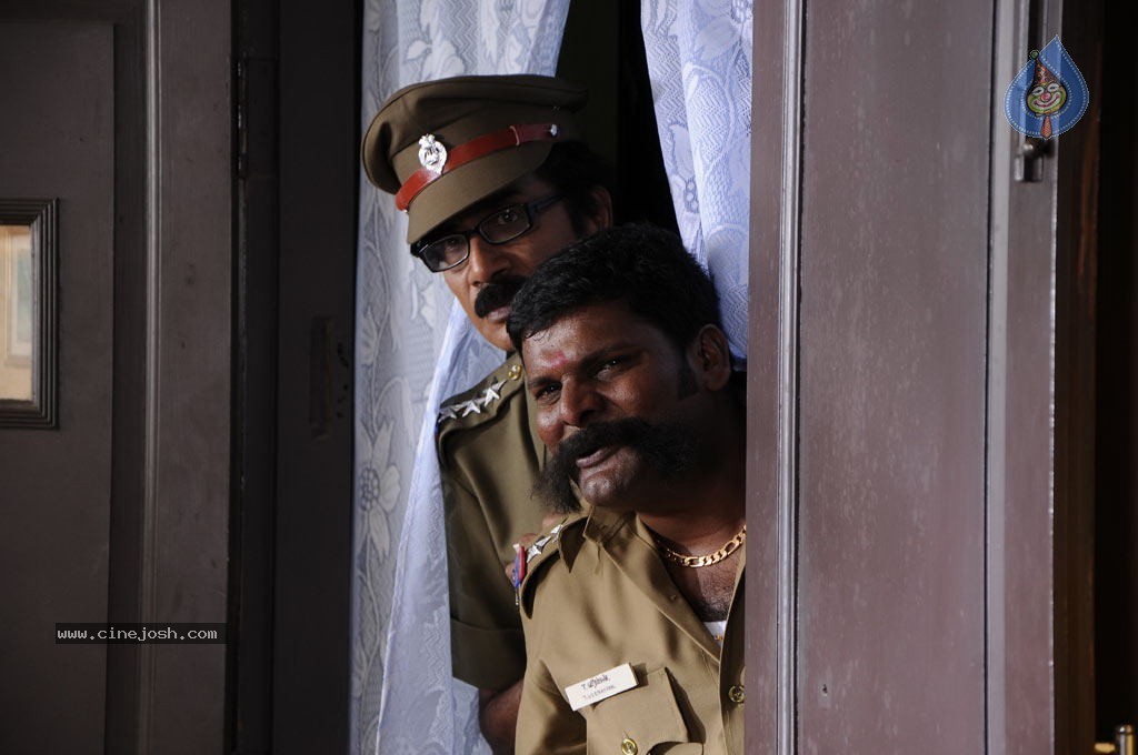 Nankam Pirai Tamil Movie Spicy Photos - 32 / 86 photos