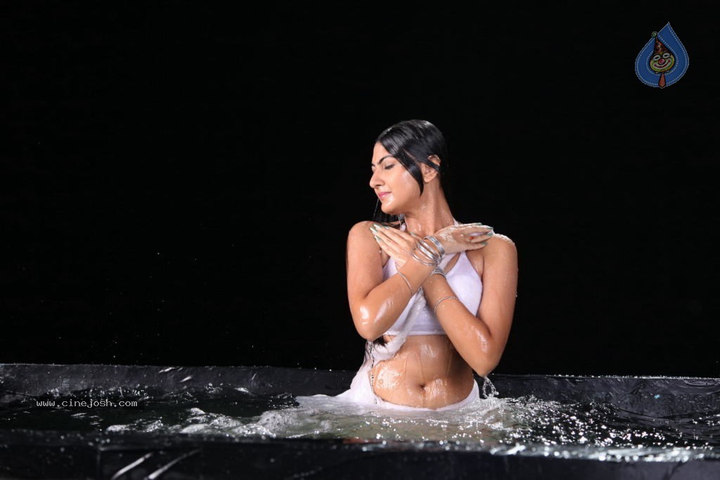 Neelam Upadhyay Hot Pics - 1 / 56 photos