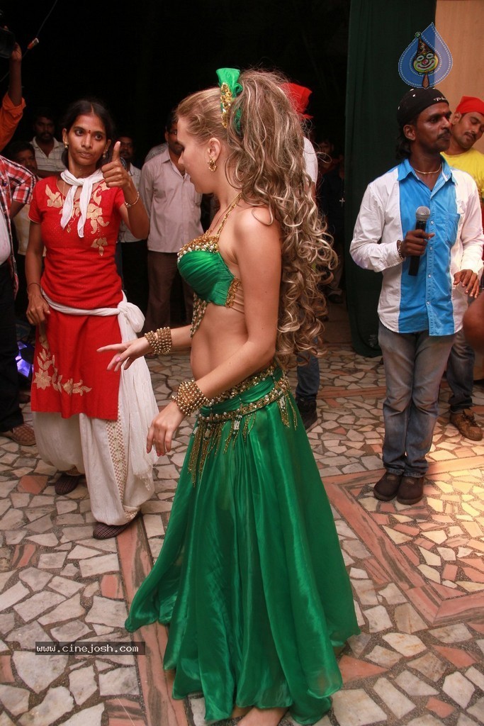 Olichithiram Tamil Movie Shooting Spot - 47 / 54 photos