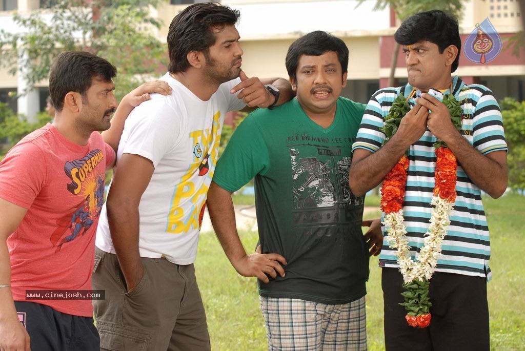 Onbathula Guru Tamil Movie Hot Stills - 24 / 66 photos