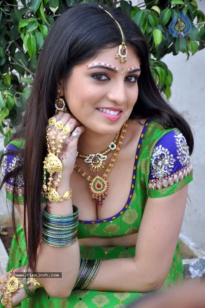 Priyadarshini Hot Stills - 22 / 76 photos