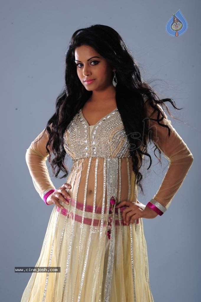 Rachana Mourya Hot Photos - 18 / 27 photos