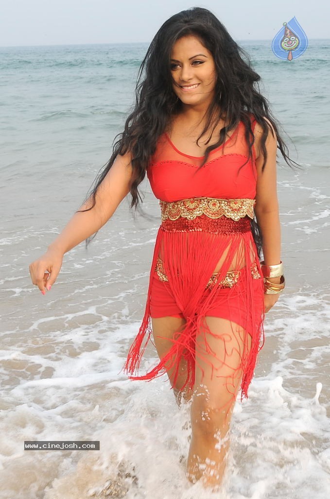 Rachana Mourya Spicy Pics - 65 / 88 photos