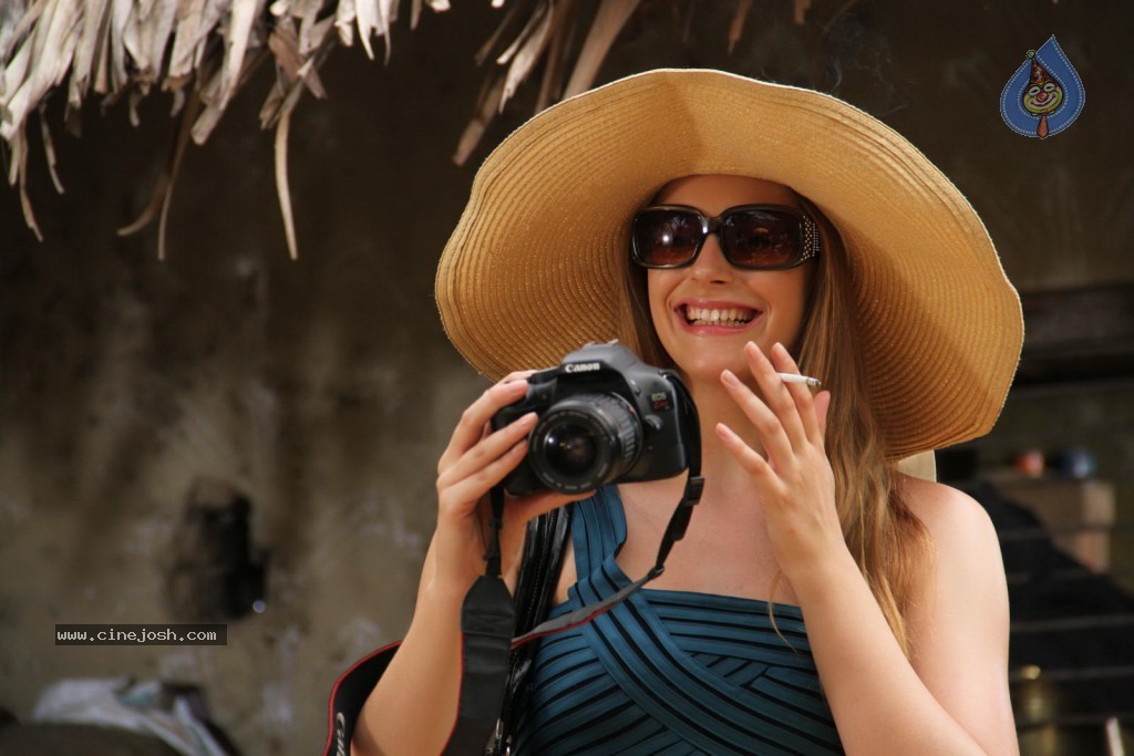 Rachel Hot Stills - 6 / 88 photos