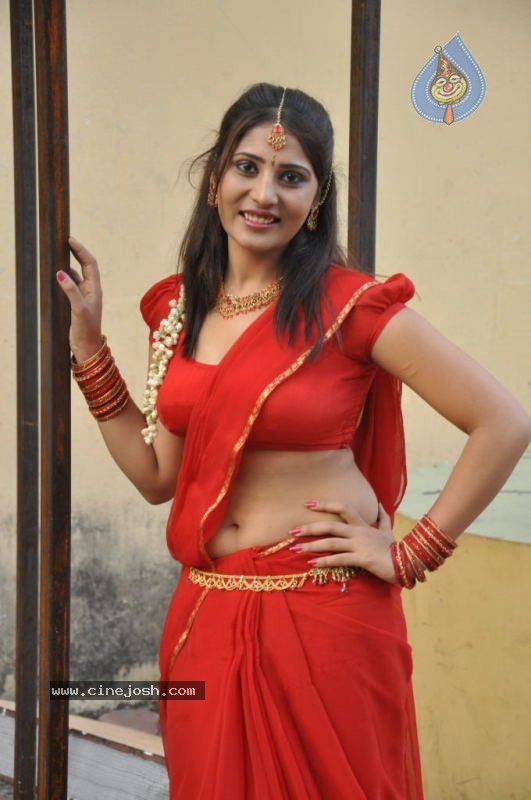 Reshmi Spicy Stills - 2 / 118 photos