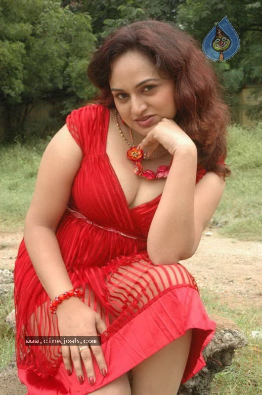 Sailu Spicy Photos - 40 / 58 photos