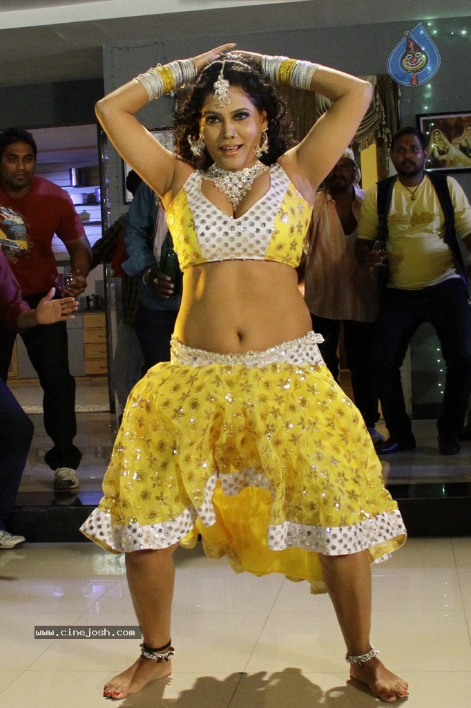 Sakina Spicy Stills - 34 / 131 photos