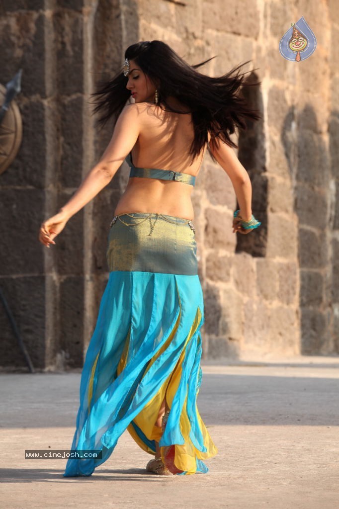 Sakshi Choudary New Hot Stills - 170 / 208 photos