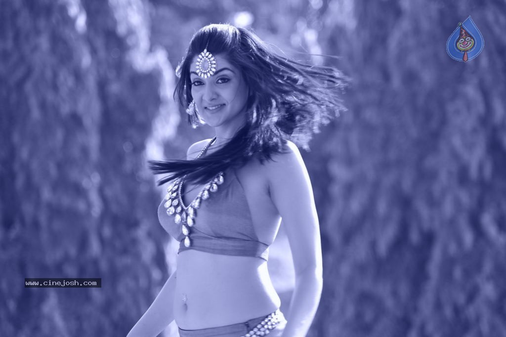 Sakshi Choudary New Hot Stills - 188 / 208 photos