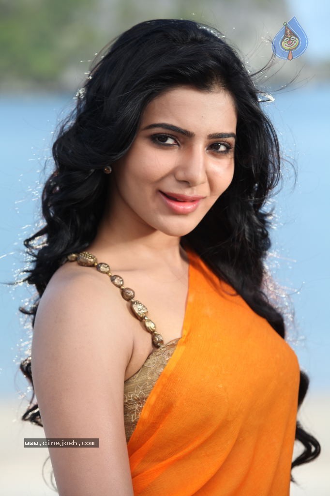Samantha Latest Hot Stills - 25 / 77 photos