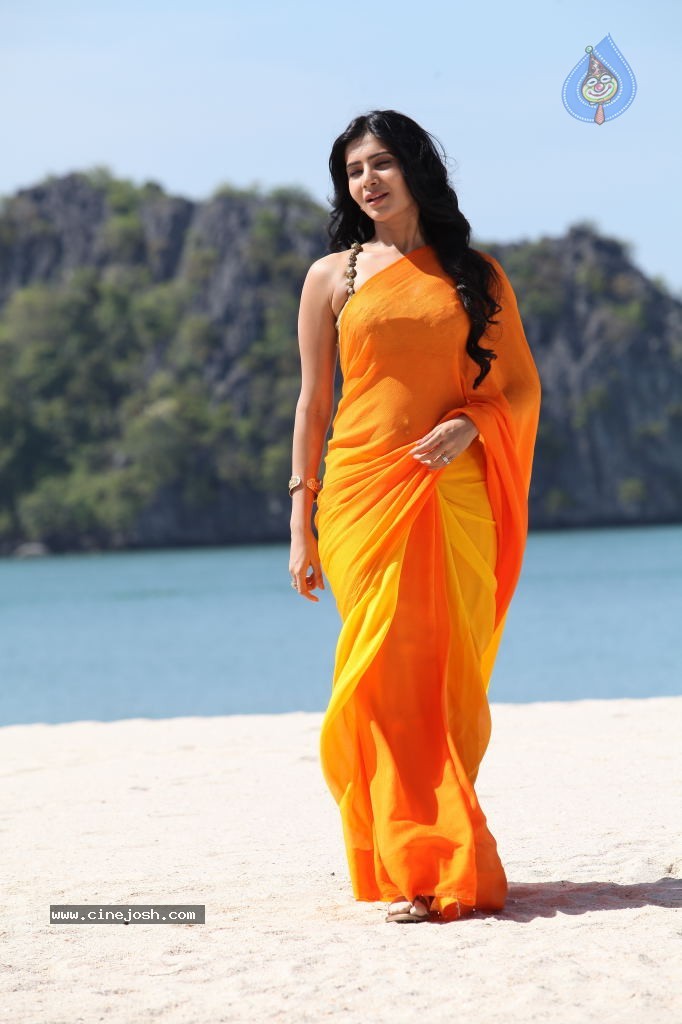 Samantha Latest Hot Stills - 70 / 77 photos