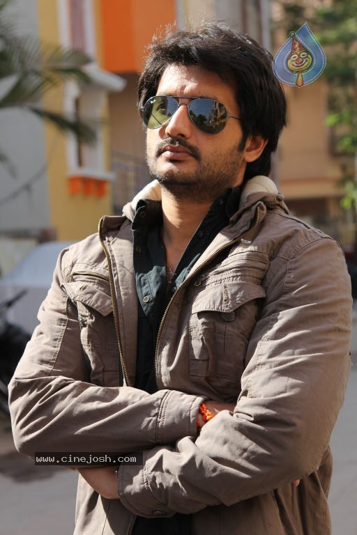 Sasesham Movie Spicy Stills - 44 / 79 photos