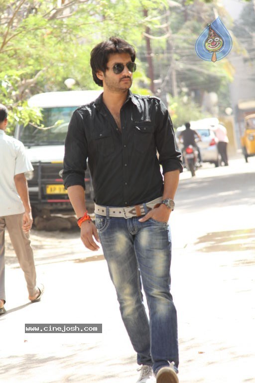 Sasesham Movie Spicy Stills - 45 / 79 photos