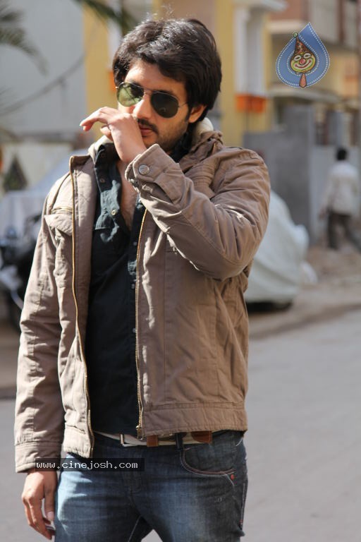 Sasesham Movie Spicy Stills - 49 / 79 photos