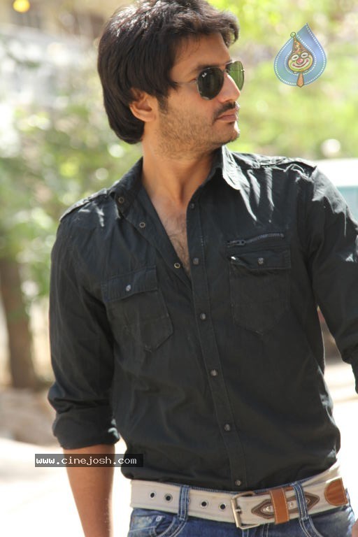 Sasesham Movie Spicy Stills - 60 / 79 photos