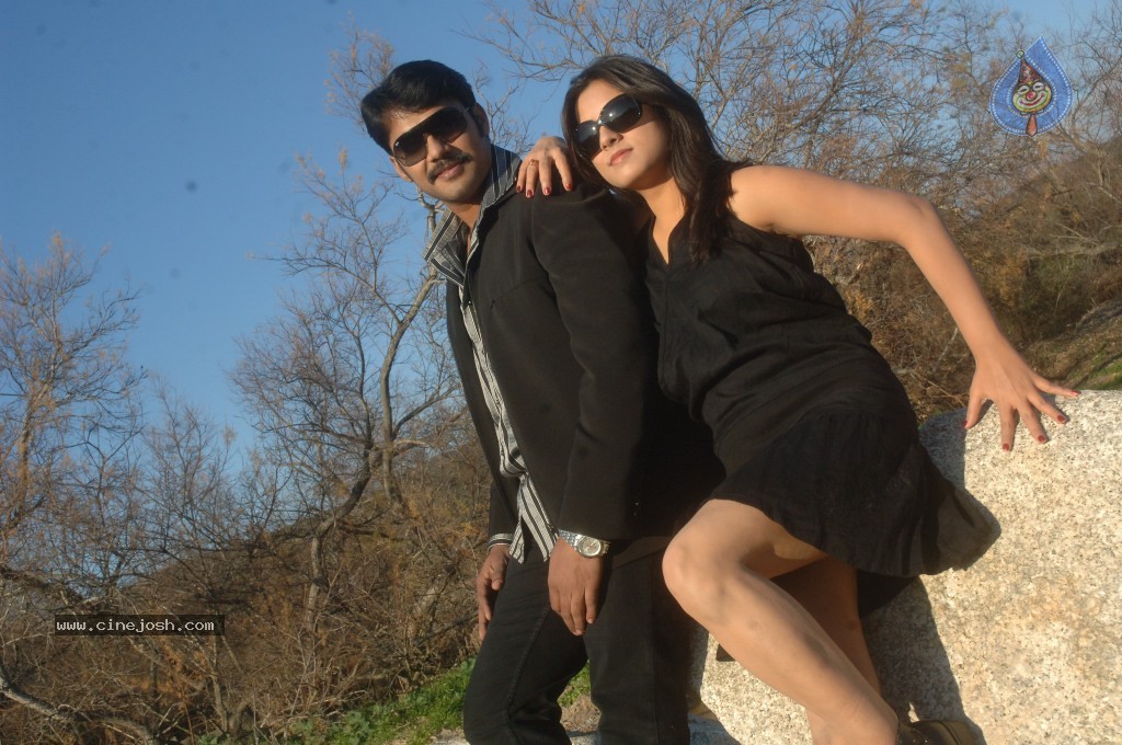 Scam Movie Hot gallery - 65 / 89 photos