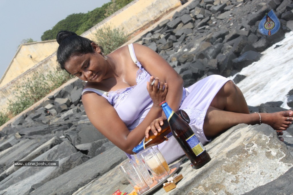 Scam Movie Hot Stills - 11 / 62 photos