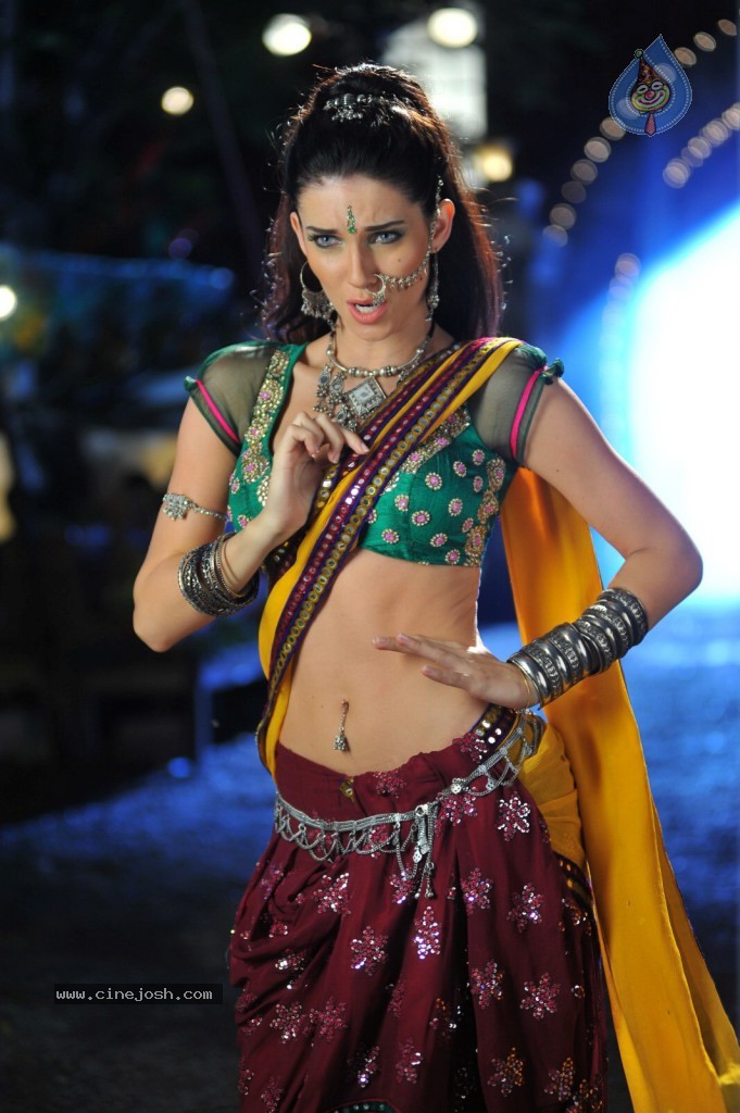 Scarlett Wilson Hot Photos - 62 / 62 photos