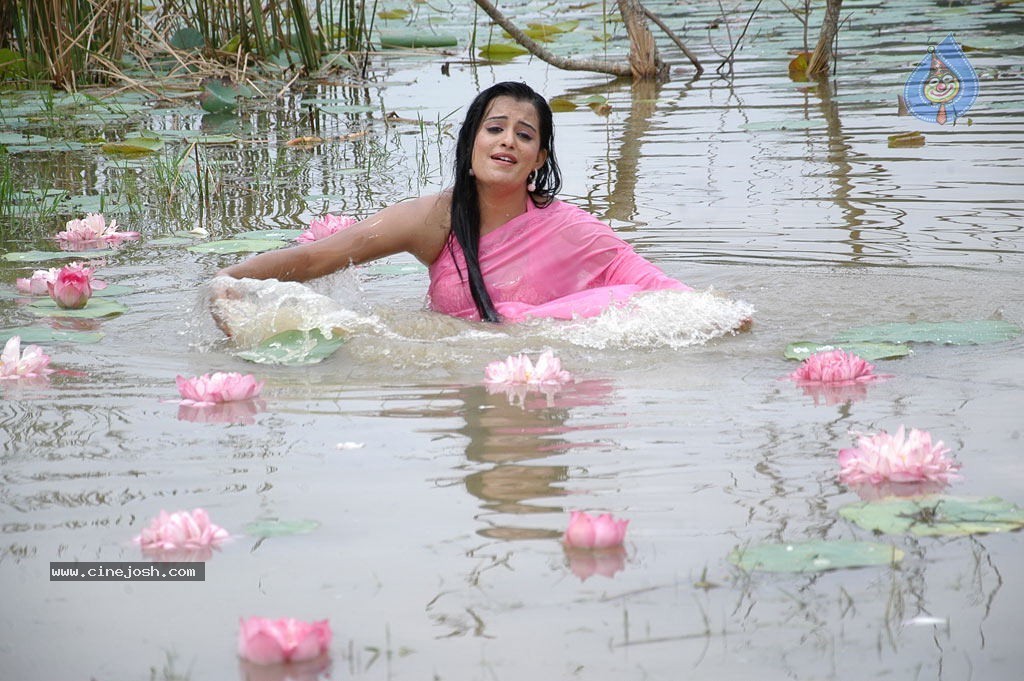 Senkadu Tamil Movie Spicy Stills - 51 / 97 photos