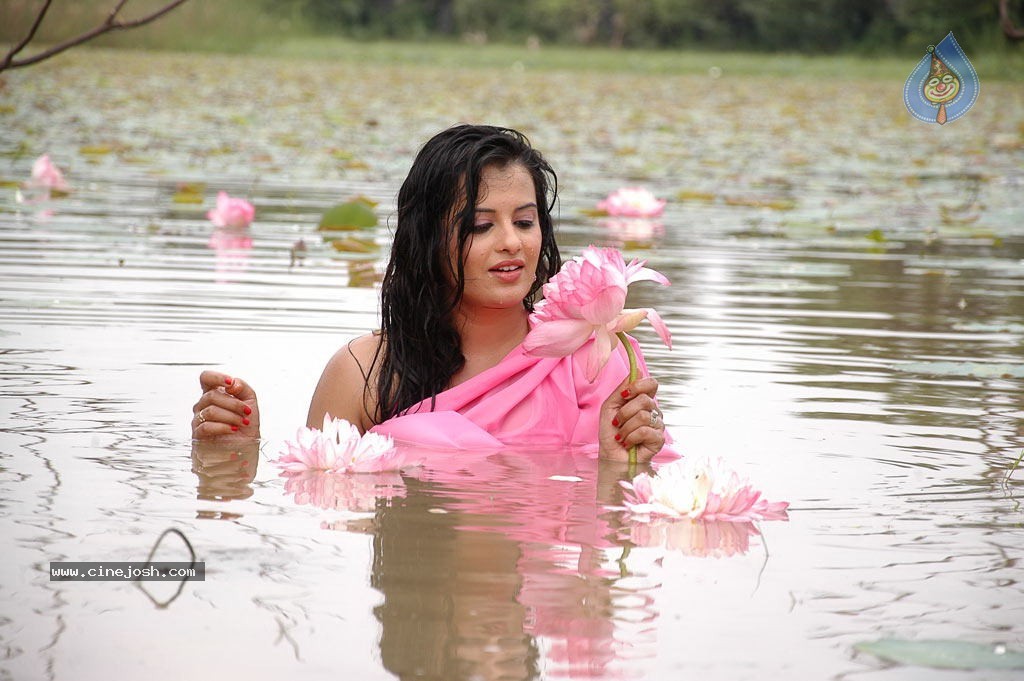 Senkadu Tamil Movie Spicy Stills - 62 / 97 photos