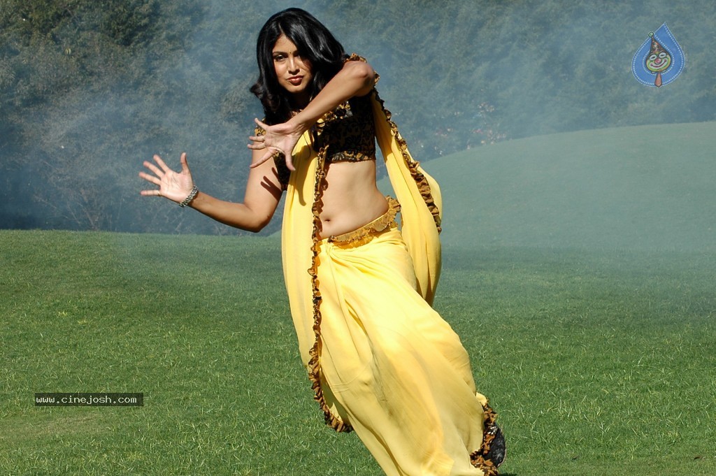 Sheryl Pinto Hot Stills - 13 / 63 photos