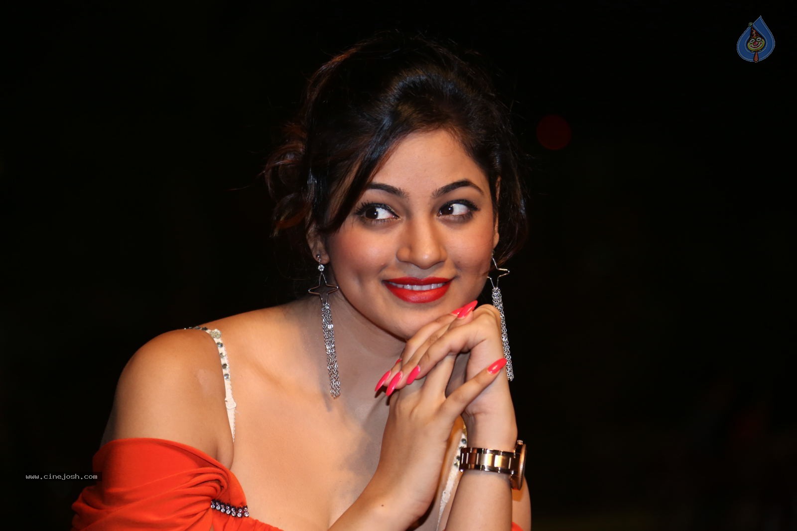 Shilpi Sharma Hot Photos - 14 / 102 photos