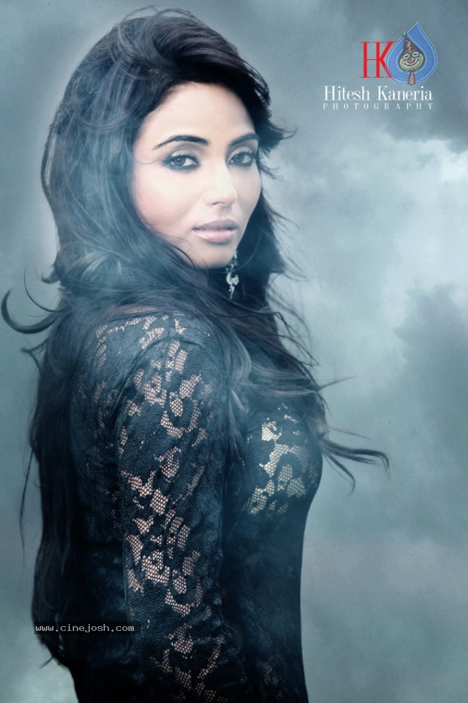 Shilpi Shukla Hot Photo Shoot - 28 / 31 photos