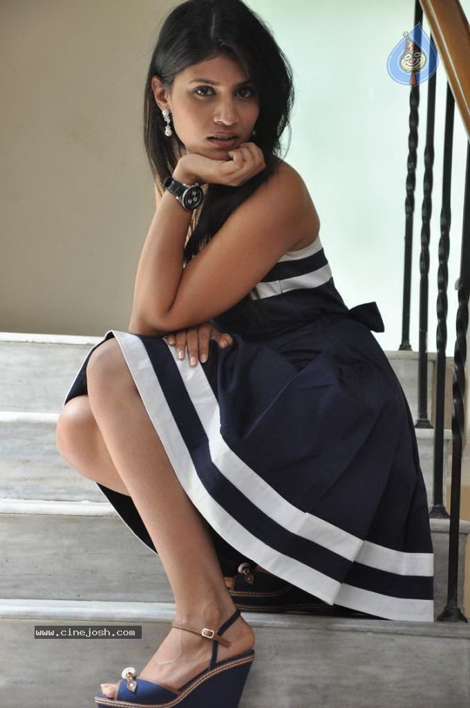 Shweta Pandit Hot Stills - 38 / 88 photos