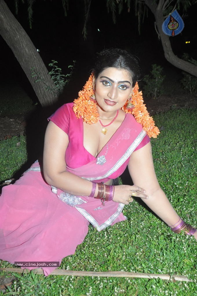 Siruvani Tamil Movie Shooting Spot - 31 / 42 photos