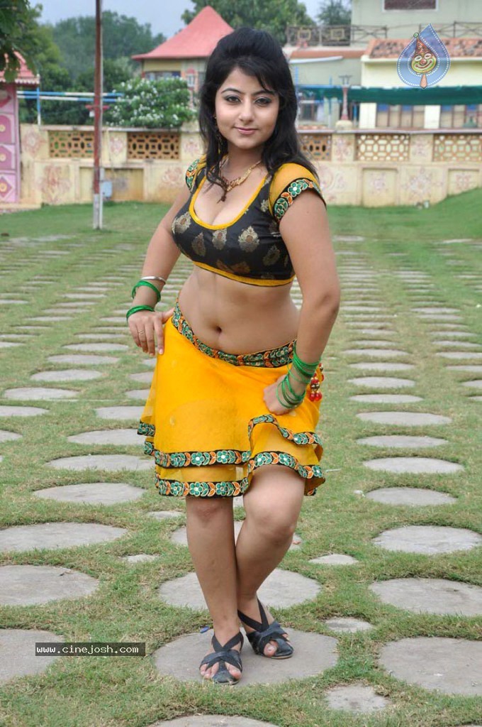 Sonam Singh Spicy Stills - 19 / 66 photos