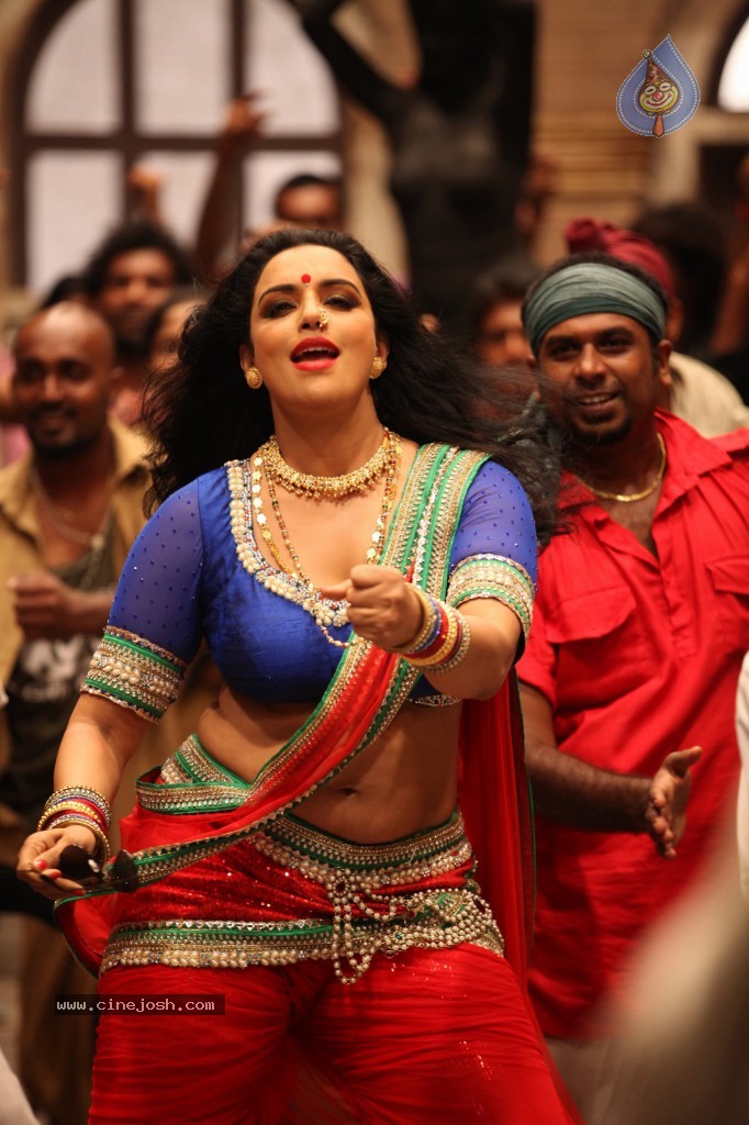 Srilakshmi Kiran Productions Movie Hot Stills - 4 / 16 photos