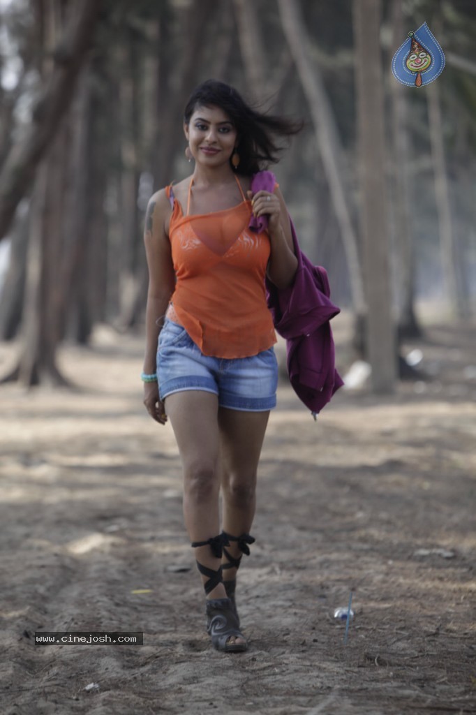 Srilekha Spicy Photos - 19 / 78 photos