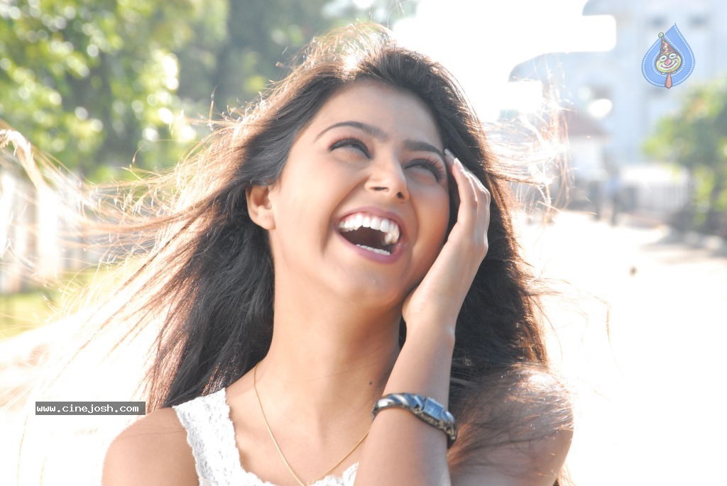 Sudigadu Movie Hot Stills - 8 / 38 photos