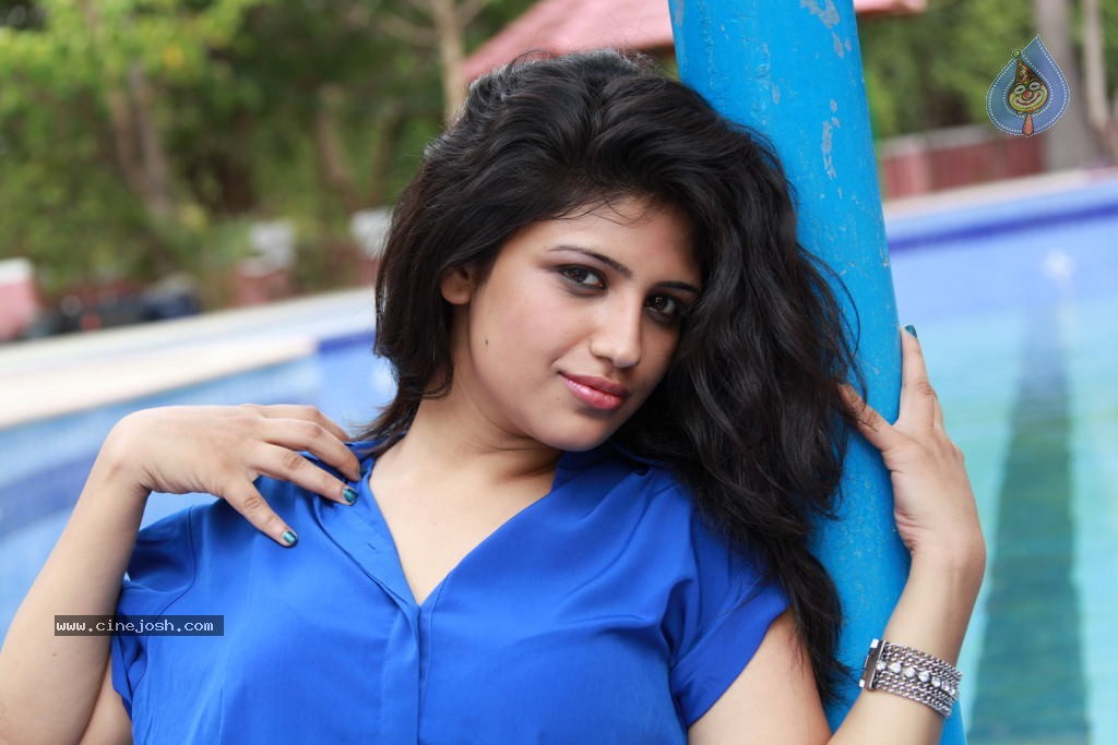 Supriya New Hot Photos - 38 / 81 photos