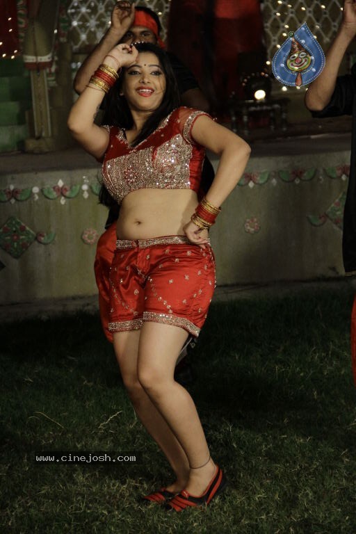 Swethabasu Prasad Spicy Gallery - 46 / 185 photos