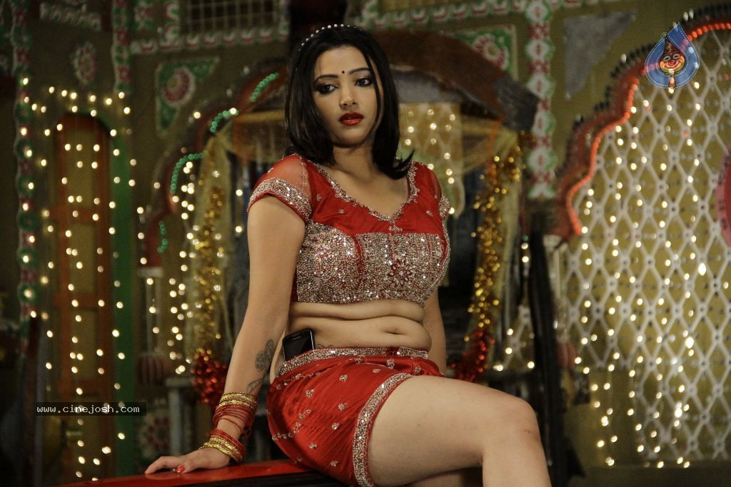 Swethabasu Prasad Spicy Gallery - 64 / 185 photos