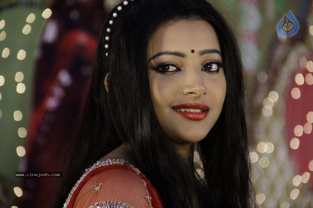 Swethabasu Prasad Spicy Gallery - 158 / 185 photos