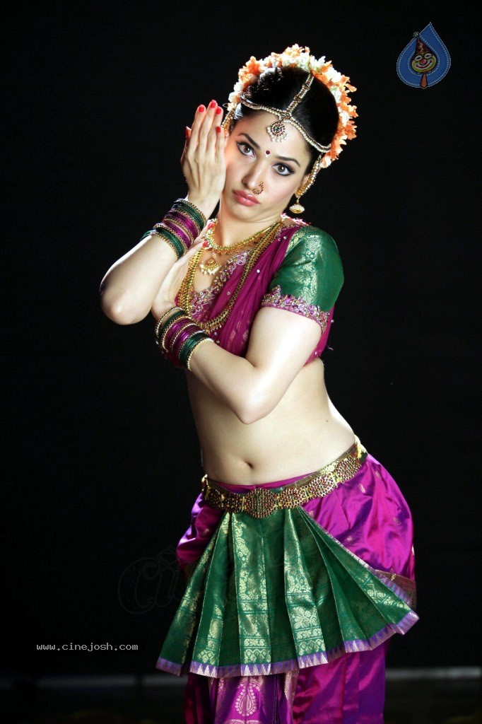 Tamanna New Hot Gallery - 86 / 140 photos
